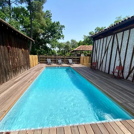 Authentique Du Xix E Siecle Avec Piscine Lue