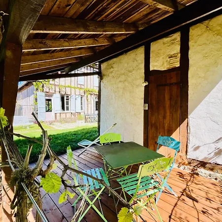 Authentique Du Xix E Siecle Avec Piscine *