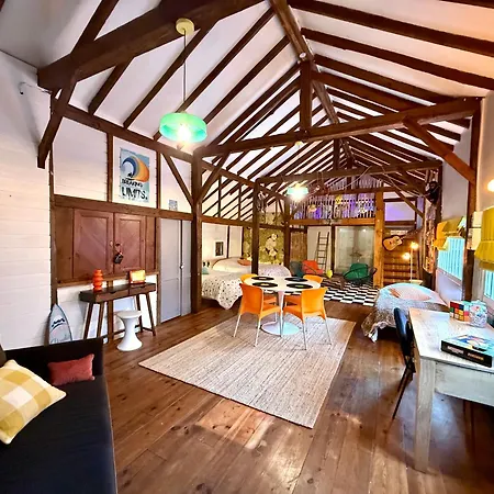 Authentique Du Xix E Siecle Avec Piscine *