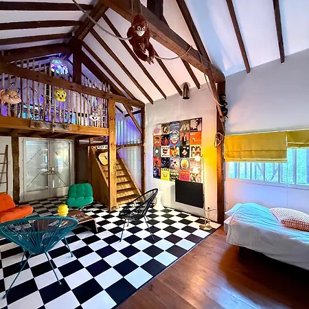 Villa Authentique Du Xix E Siecle Avec Piscine