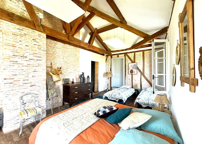 Authentique Du Xix E Siecle Avec Piscine Villa *